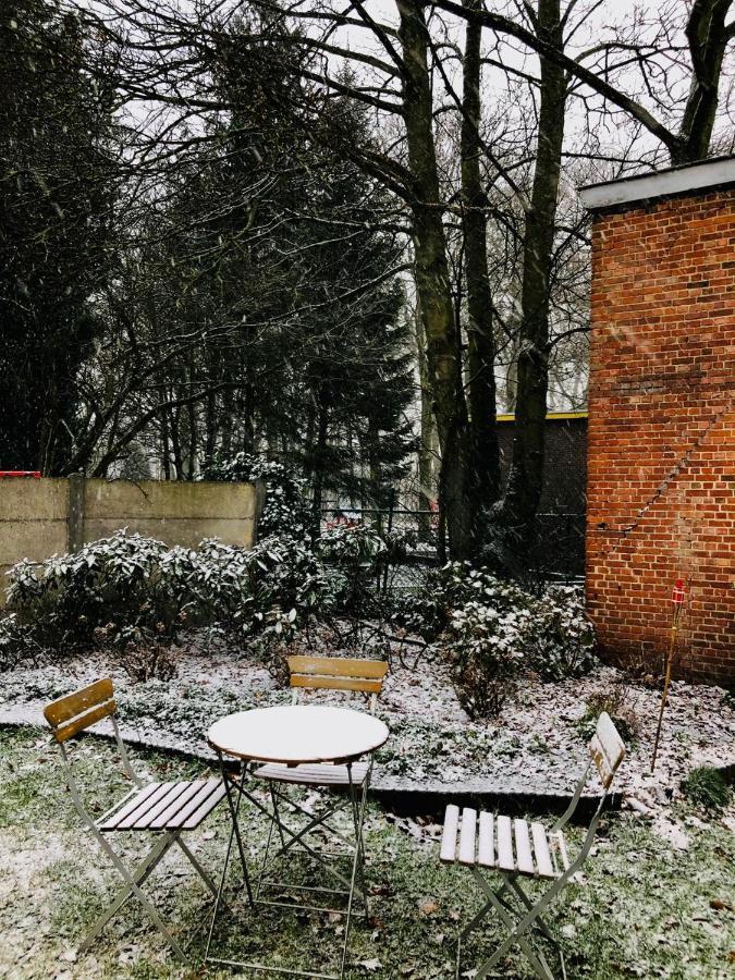 B & B Simme Zimme Брасхат Экстерьер фото